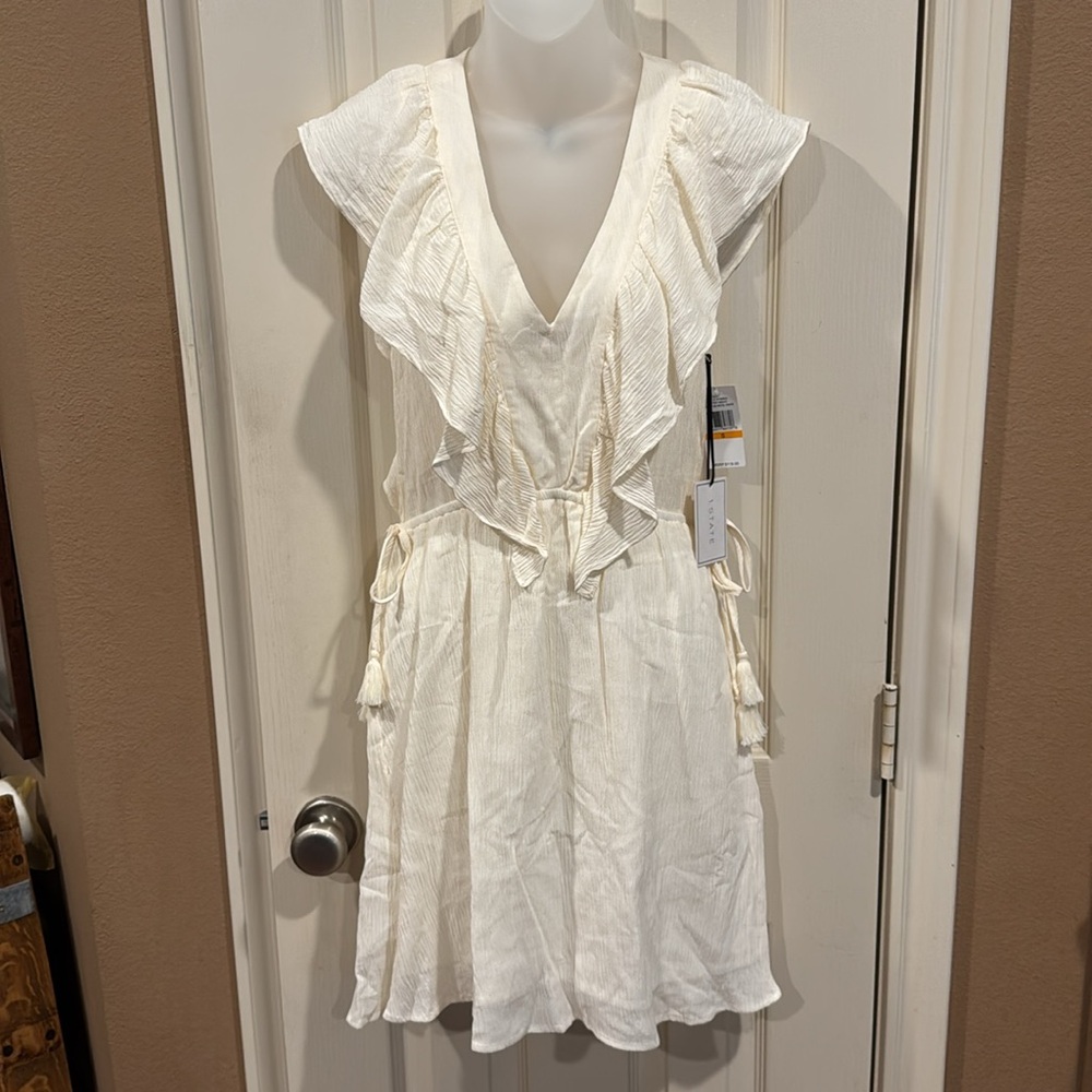NWT - 1.State Cream “Gypsy Night” Ruffled V-Neck Dress. Sz Small
